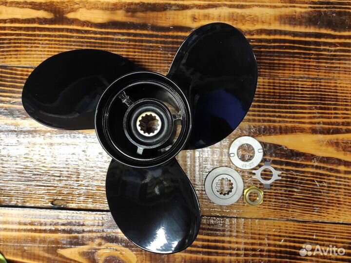 Гребной винт Mercury 40-60 hp; 3х10-3/8х13