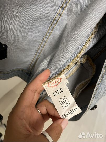 Джинсовая куртка