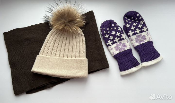 Шапка шарф и варежки