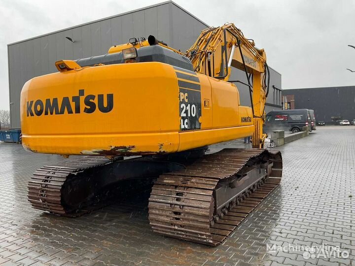 Гусеничный экскаватор Komatsu PC210LC-8, 2014