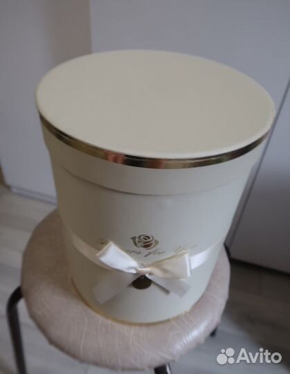 Коробка подарочная круглая