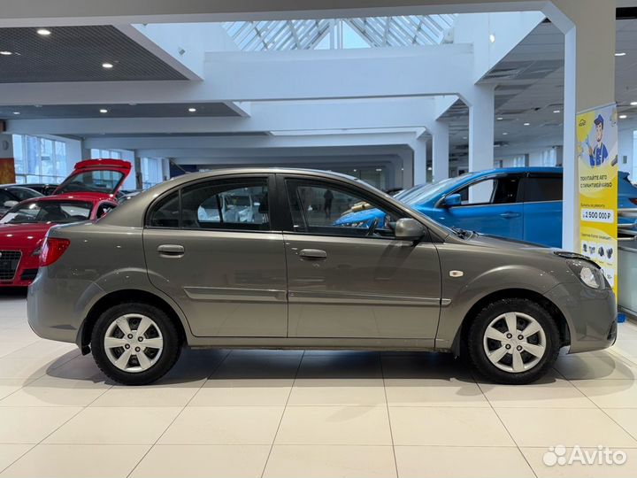 Kia Rio 1.4 AT, 2010, 131 131 км