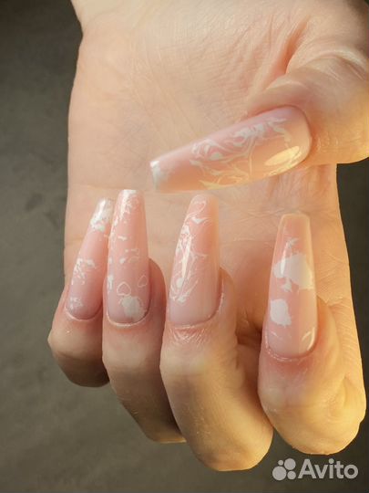 Мастер маникюра и наращивание ногти