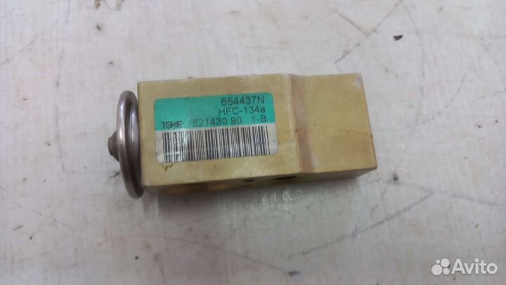 Клапан испарителя Peugeot 607