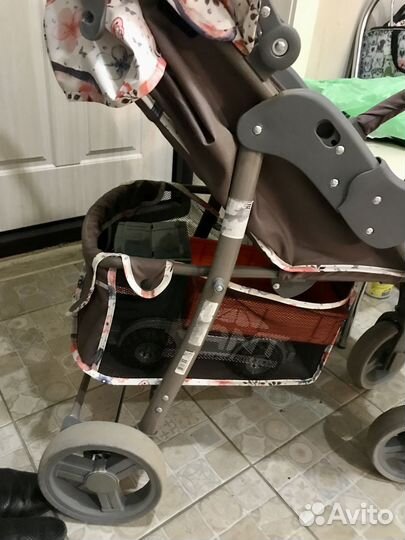 Коляска прогулочная бу