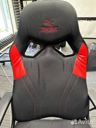 Компьютерное кресло