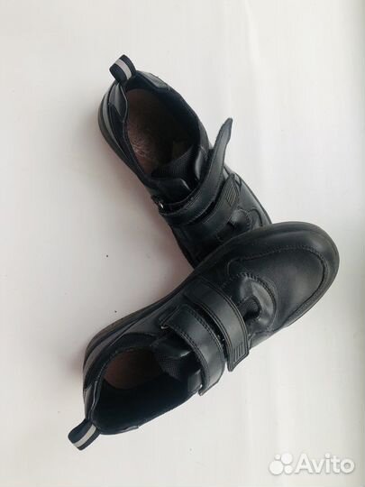 Подроскобые ботинки