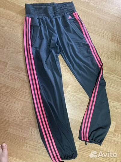 Спортивный костюм adidas оригинал Женский 42