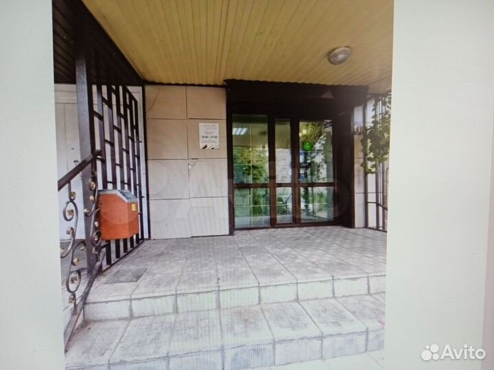 Требуется парикмахер,массажист,маникюрщица