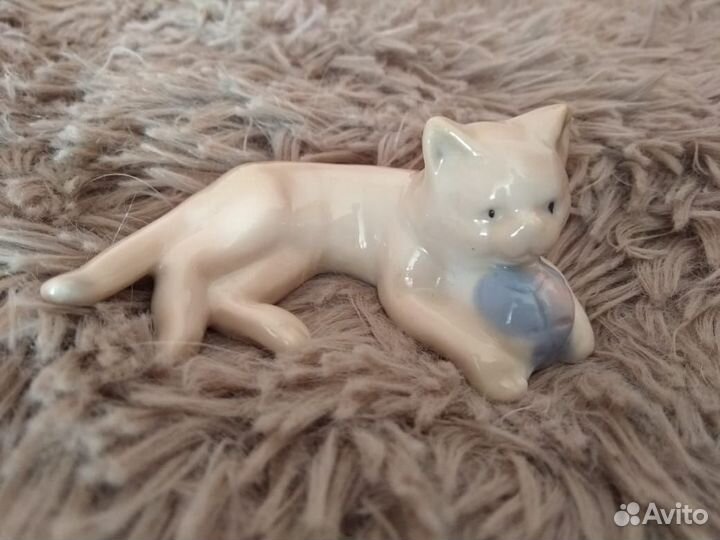 Фигурки, Статуэтки, Сувениры