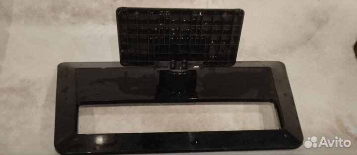 Подставка под телевизор