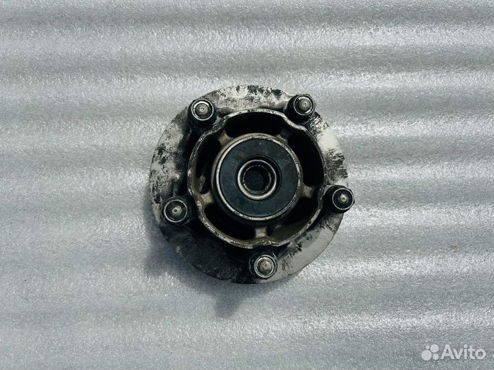 Ступица заднего колеса honda cbr1100xx