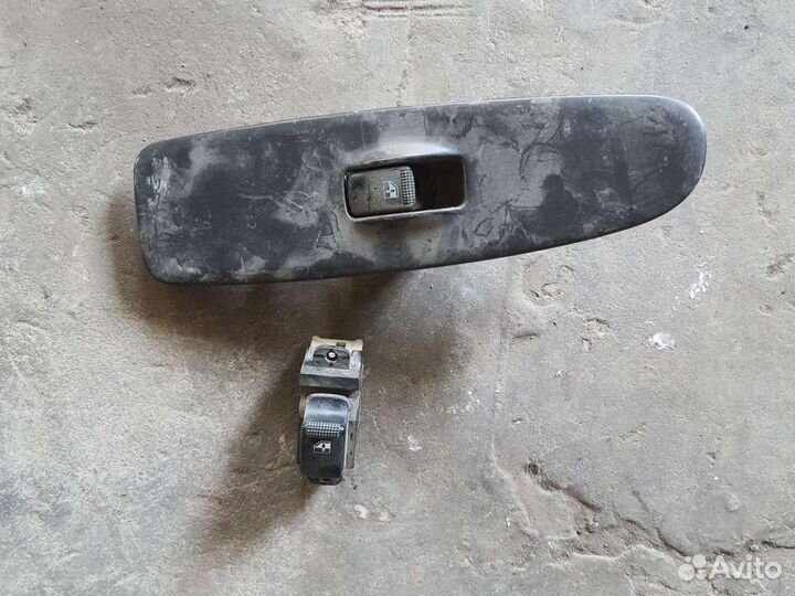 Блок упровления. стеклоподьемников Хендай Элантра