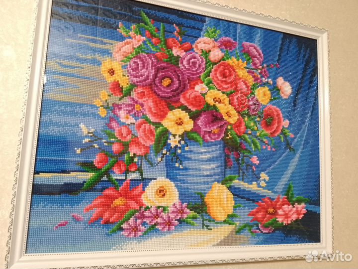 Картина, вышитая крестом