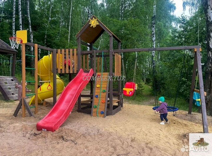Детская спортивная площадка уличная