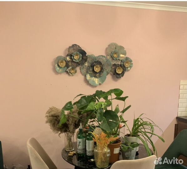 Декор на стену