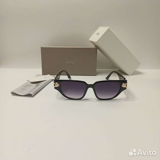 Солнцезащитные очки женские