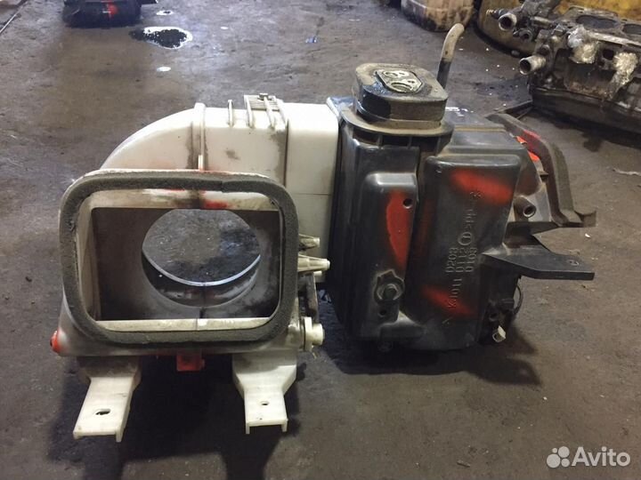 Корпус испарителя кондиционера Mazda Demio DW3W