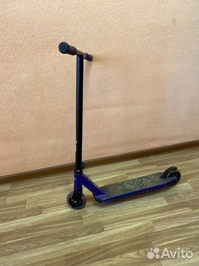 Трюковой самокат