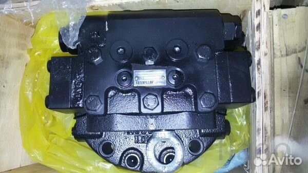 Редуктор хода экскаватора Cat / Кат 330 с мотором