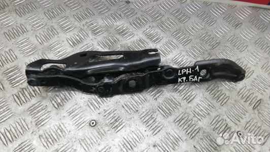 Петля крышки багажника BMW 3 E90/E91 (LPH01HU01)