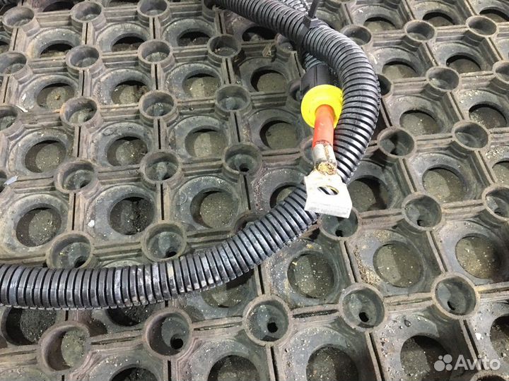 Кабель акб силовой Iveco Stralis