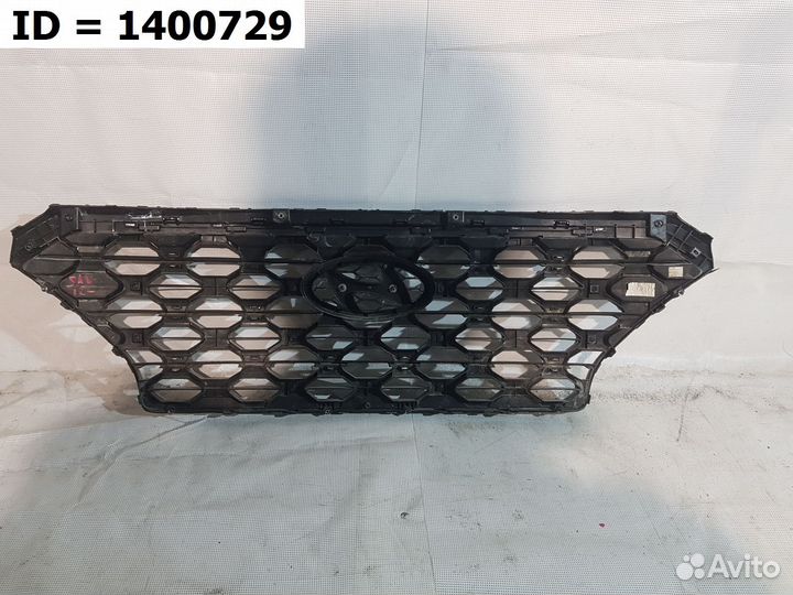 Решетка радиатора Hyundai Santa Fe