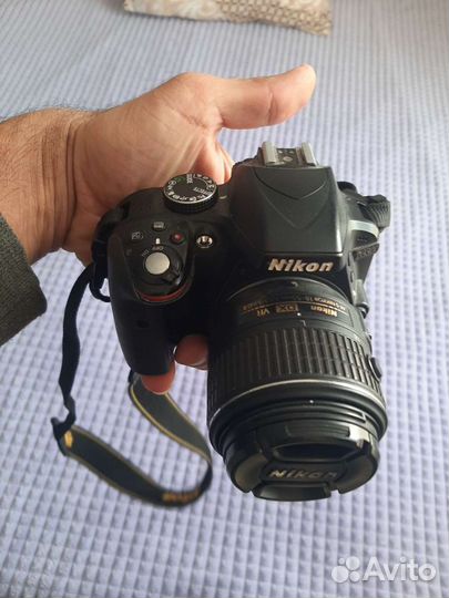 Зеркальный фотоаппарат