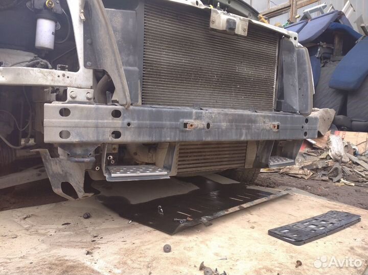 Усилитель переднего бампера Форд Транзит