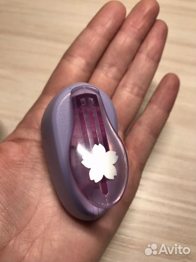 Фигурный дырокол Лотос