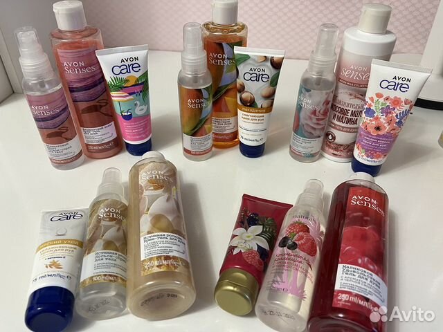 Подарочные Наборы к 8 марта. Косметика Эйвон