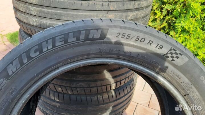 Michelin Pilot Sport 4 SUV 255/50 R19 107Y