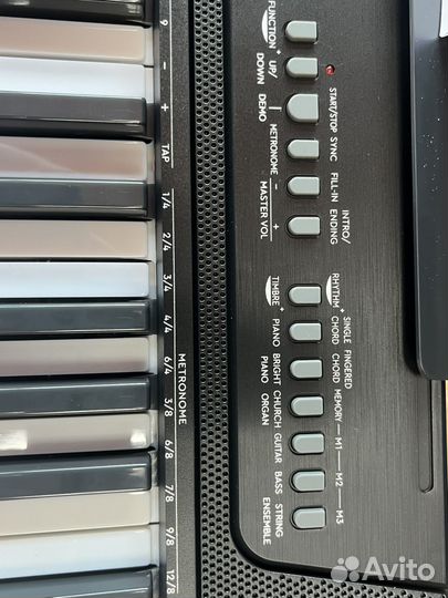 Синтезатор Uargo Key 330 L Pack