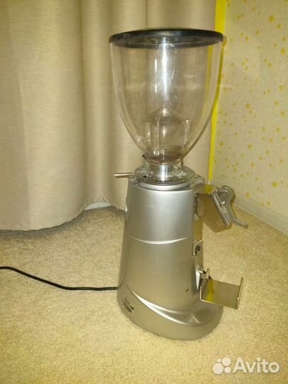 Проффесиональная кофемолка Fiorenzato f5 D