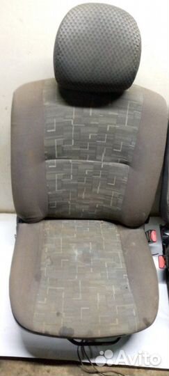 Сиденье Renault Logan 1 седан 1.4 2012