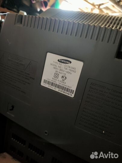 Телевизор Samsung Plano