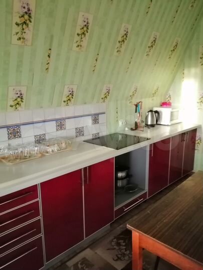 Дом 206 м² на участке 19 сот.