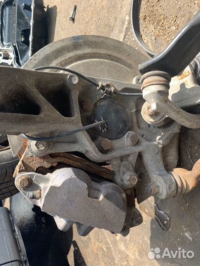 Jaguar S-tape левый поворотный кулак в сборе