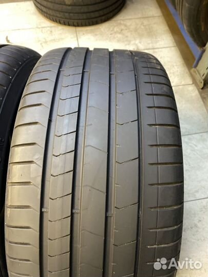 Pirelli P Zero PZ4 245/35 R19 и 275/30 R19