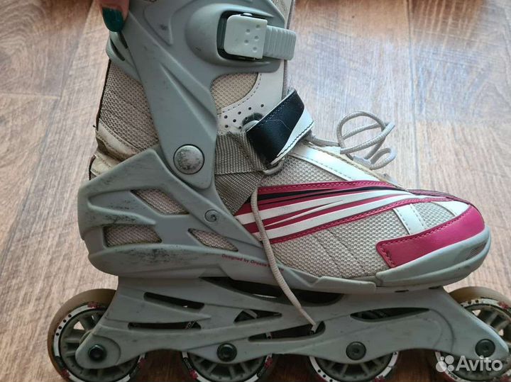 Женские роликвые коньки breeze