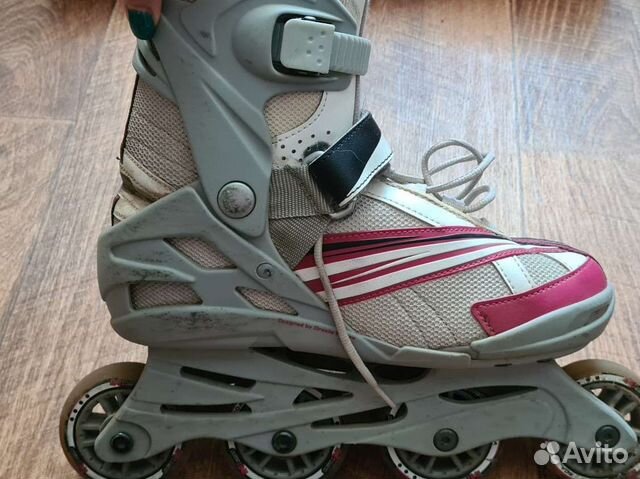 Женские роликвые коньки breeze