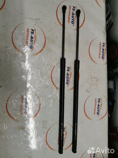 Амортизатор двери багажника задний Opel Antara 2.2