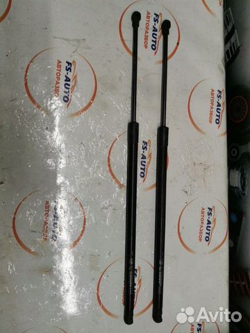 Амортизатор двери багажника задний Opel Antara 2.2