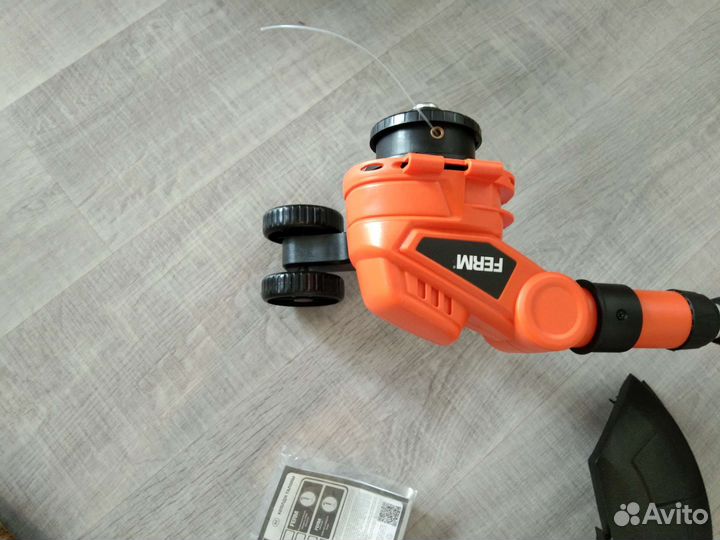 Триммер садовый на акб новый