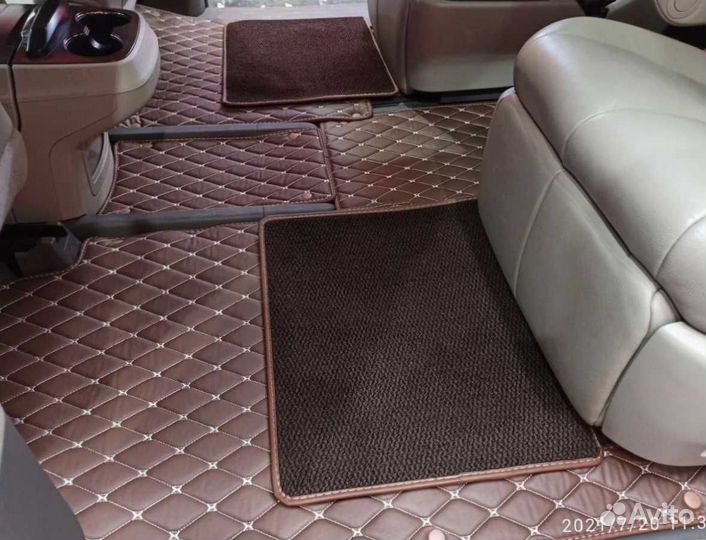 Коврик в багажник на toyota sienna