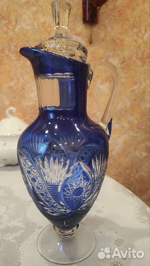 Графин и кувшин