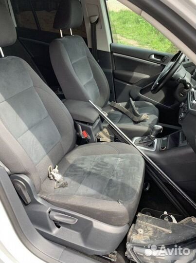 Сиденья Volkswagen Tiguan 2014