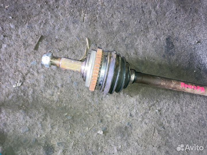 Привод передний левый LADA Priora