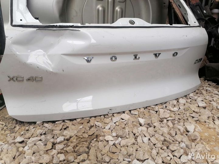 Крышка багажника Вольво хс40 (2017-Н.В.)