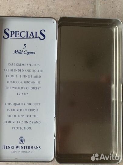 Металлические пустые пачки от сигар